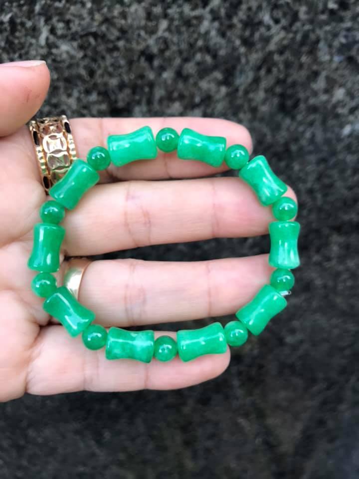 Vòng tay ngọc cẩm thạch kiểu trúc 8ly