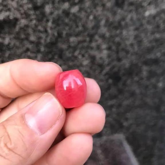 Mặt dây lu thống cẩm thạch đỏ hồng