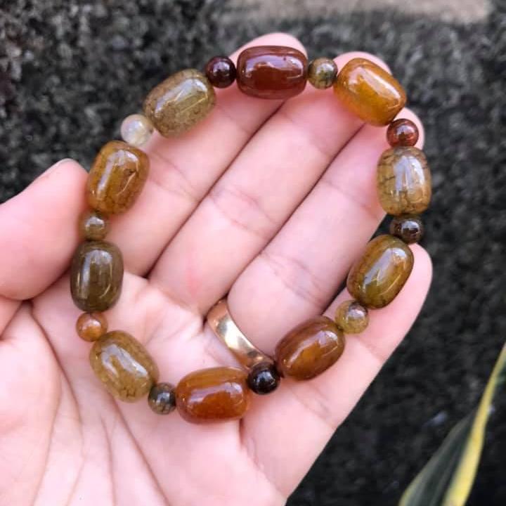 Vòng tay lu thống mã não vân rắn 10ly