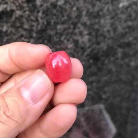 Mặt dây lu thống cẩm thạch đỏ hồng