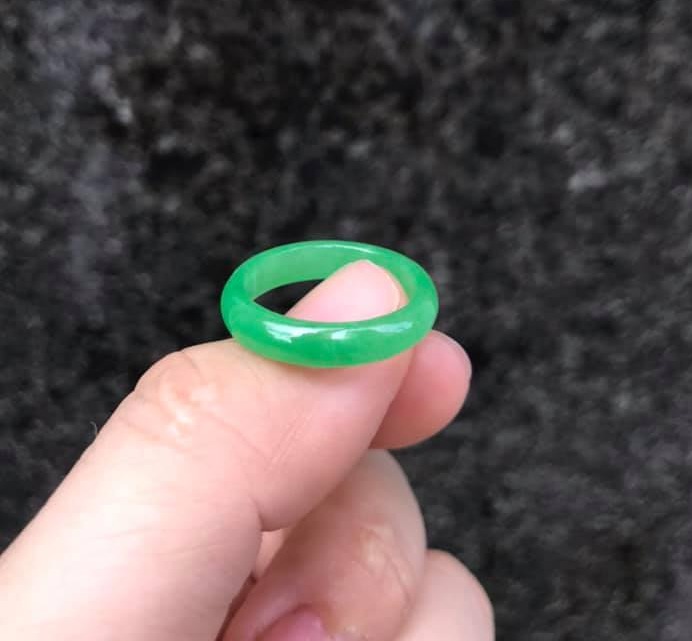Nhẫn trơn cẩm thạch bản nhỏ - size 7