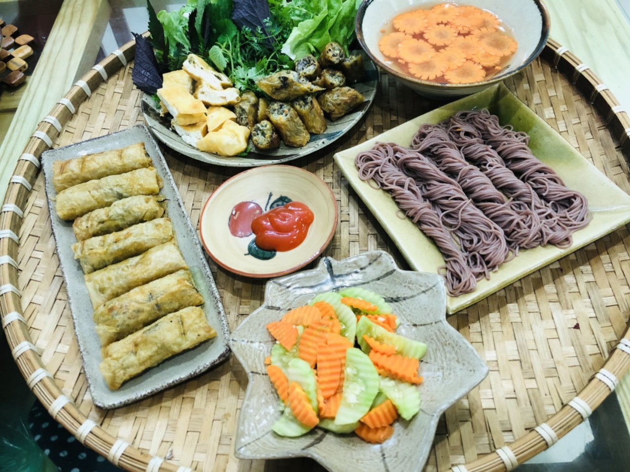 Mì gạo lứt (Bún đỏ)