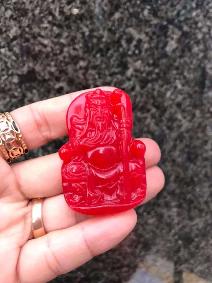 Mặt dây Quan Công cẩm thạch huyết