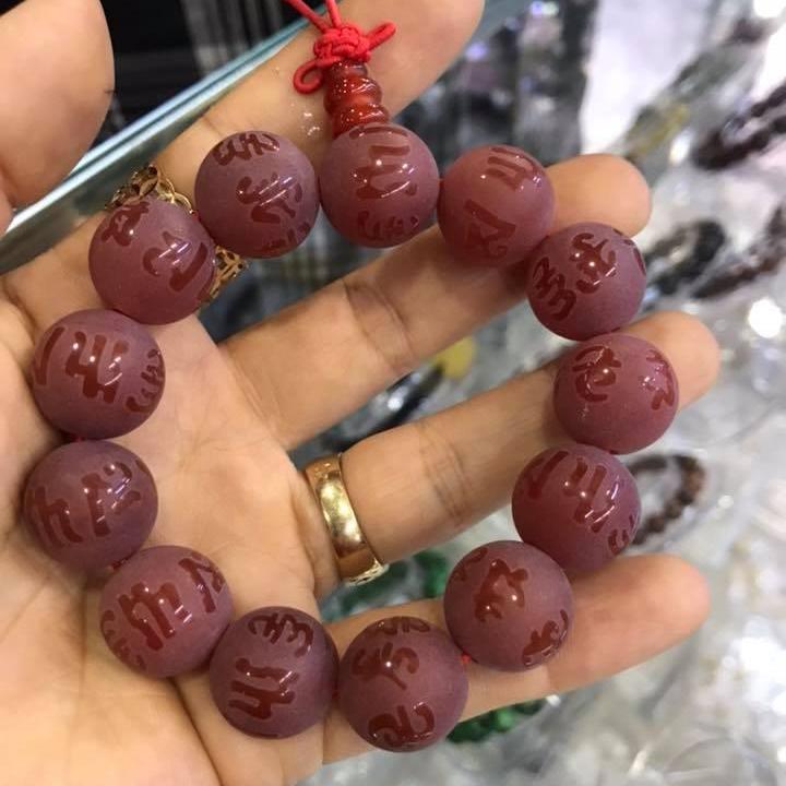 Vòng tay mã não đỏ khắc Chú Đại Bi 14ly