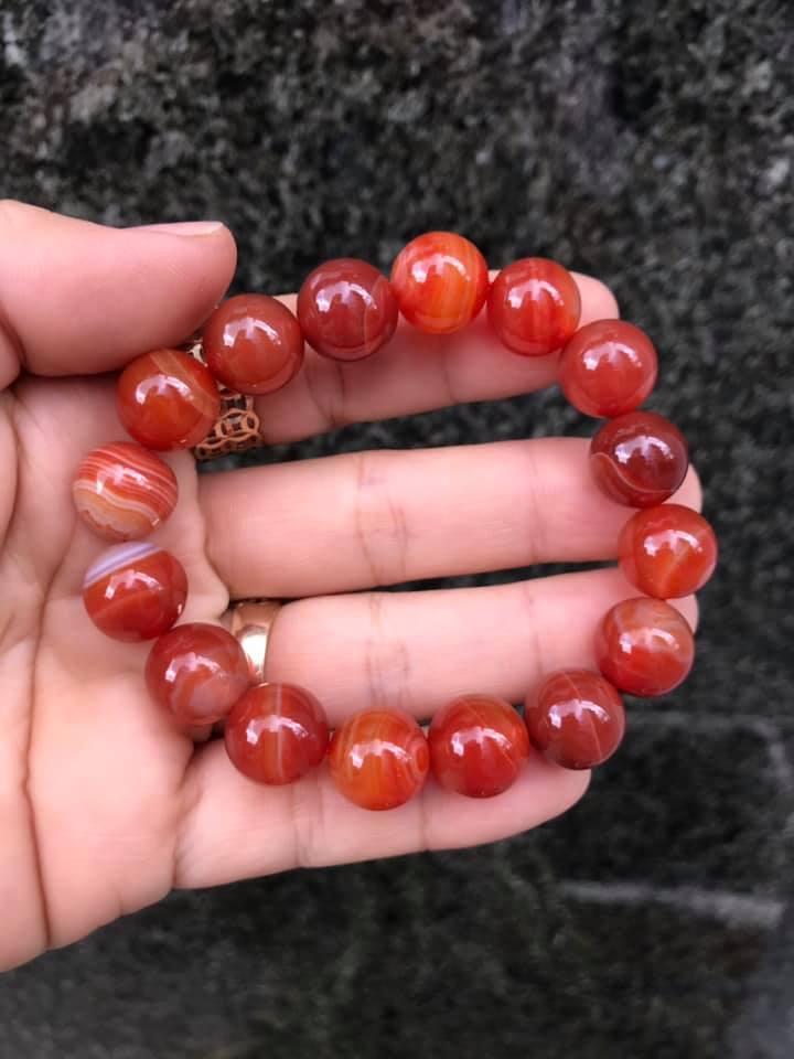 Vòng tay mã não vân bốn mùa 12ly