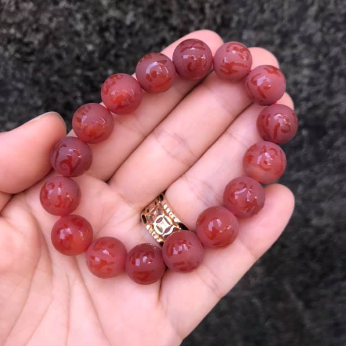 Vòng tay mã não đỏ khắc Chú 12ly