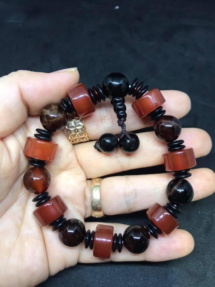 Vòng tay mã não Lạt Ma Tây Tạng A4