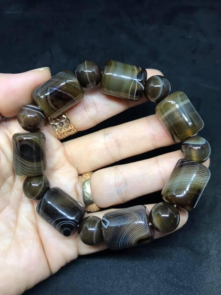 Vòng tay lu thống mã não Tây Tạng 14ly