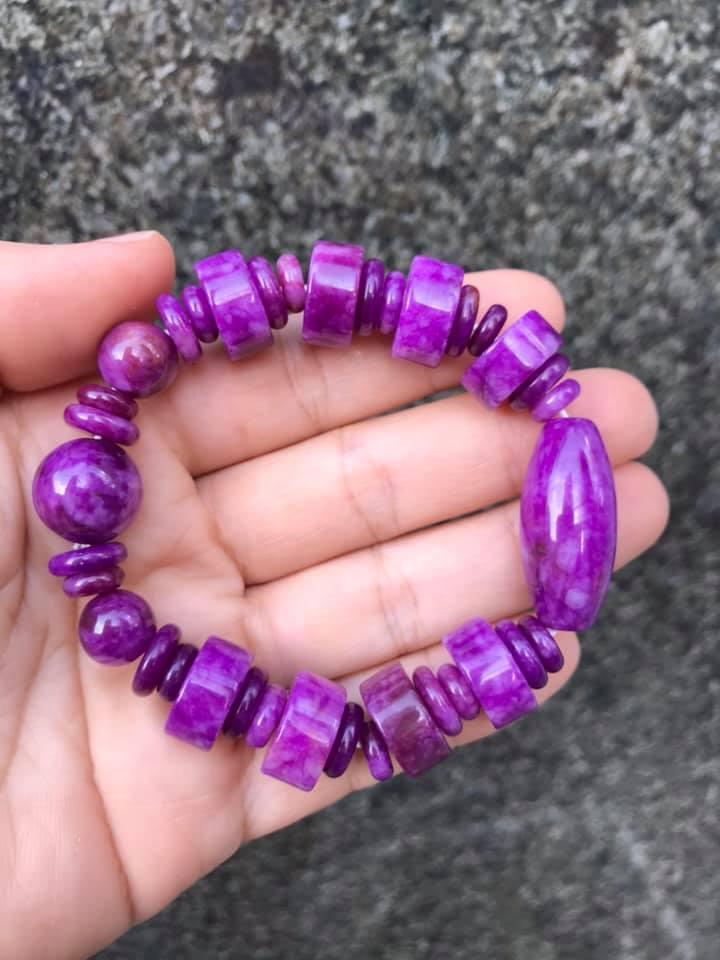 Vòng tay đá mắt rồng tím 14ly mix kiểu