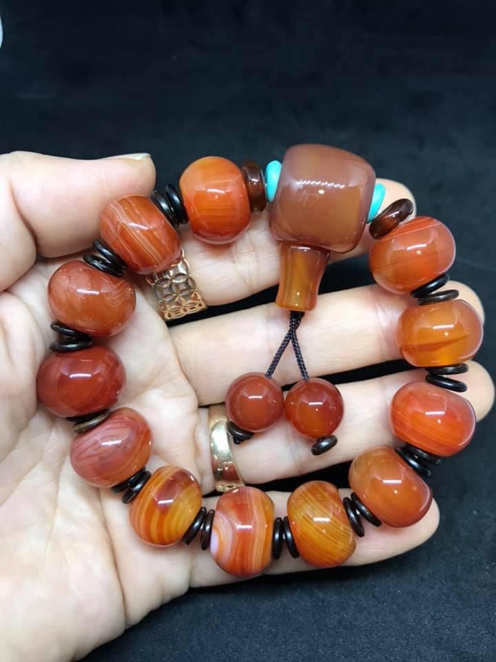 Vòng tay mã não đỏ mix đặc biệt