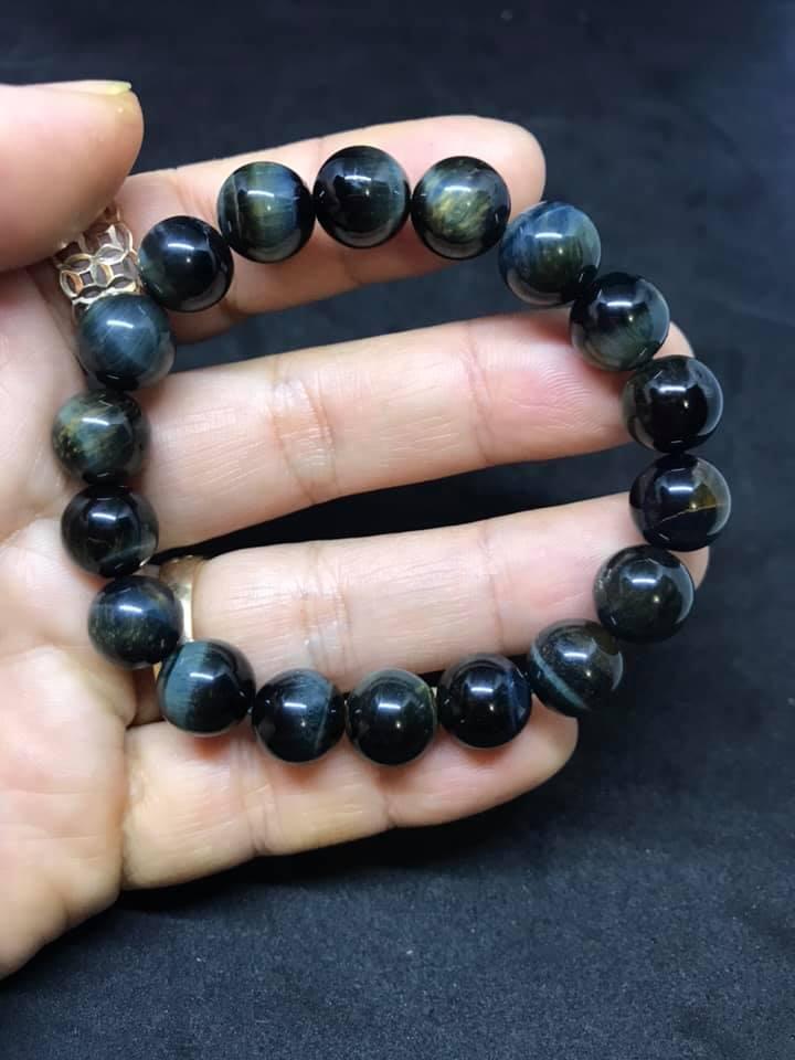 Vòng tay đá mắt hổ đen 10ly