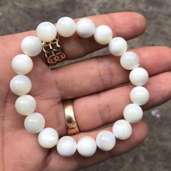 Vòng tay ốc xà cừ trắng 8ly