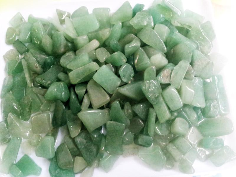 Tinh thể thạch anh vụn 1kg - xanh lá