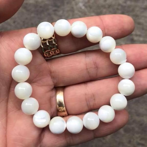 Vòng tay ốc xà cừ trắng 8ly