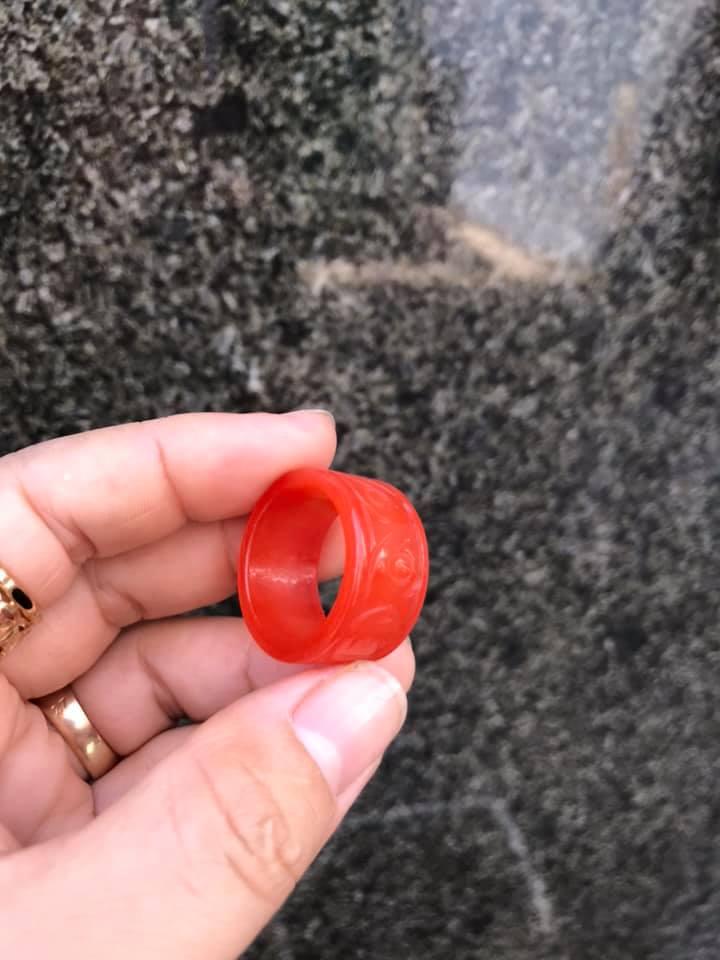 Nhẫn Càn Long cẩm thạch đỏ 20