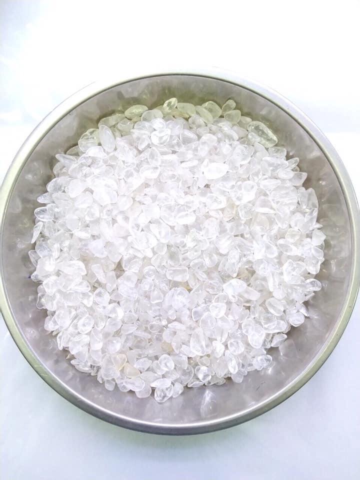Tinh thể thạch anh vụn 1kg - trắng