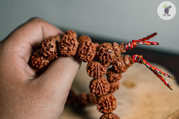 Chuỗi hạt kim cang 108 size 14li 