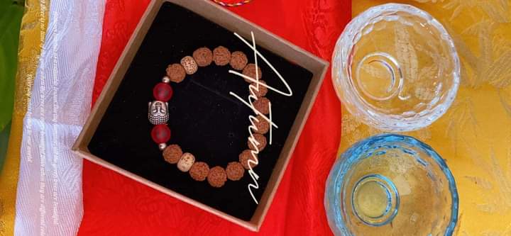 Vòng tay kim cang Ấn Độ 6li mix charm mặt Phật 