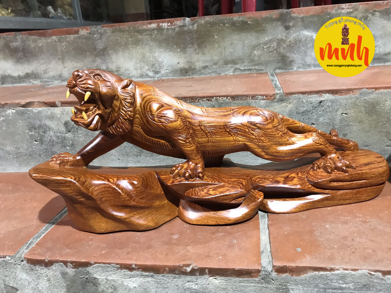 Tượng Chúa Sơn Lâm Gỗ Hương Đá Dài 50cm, 60cm