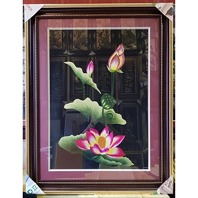 Tranh thêu tay - Hoa sen