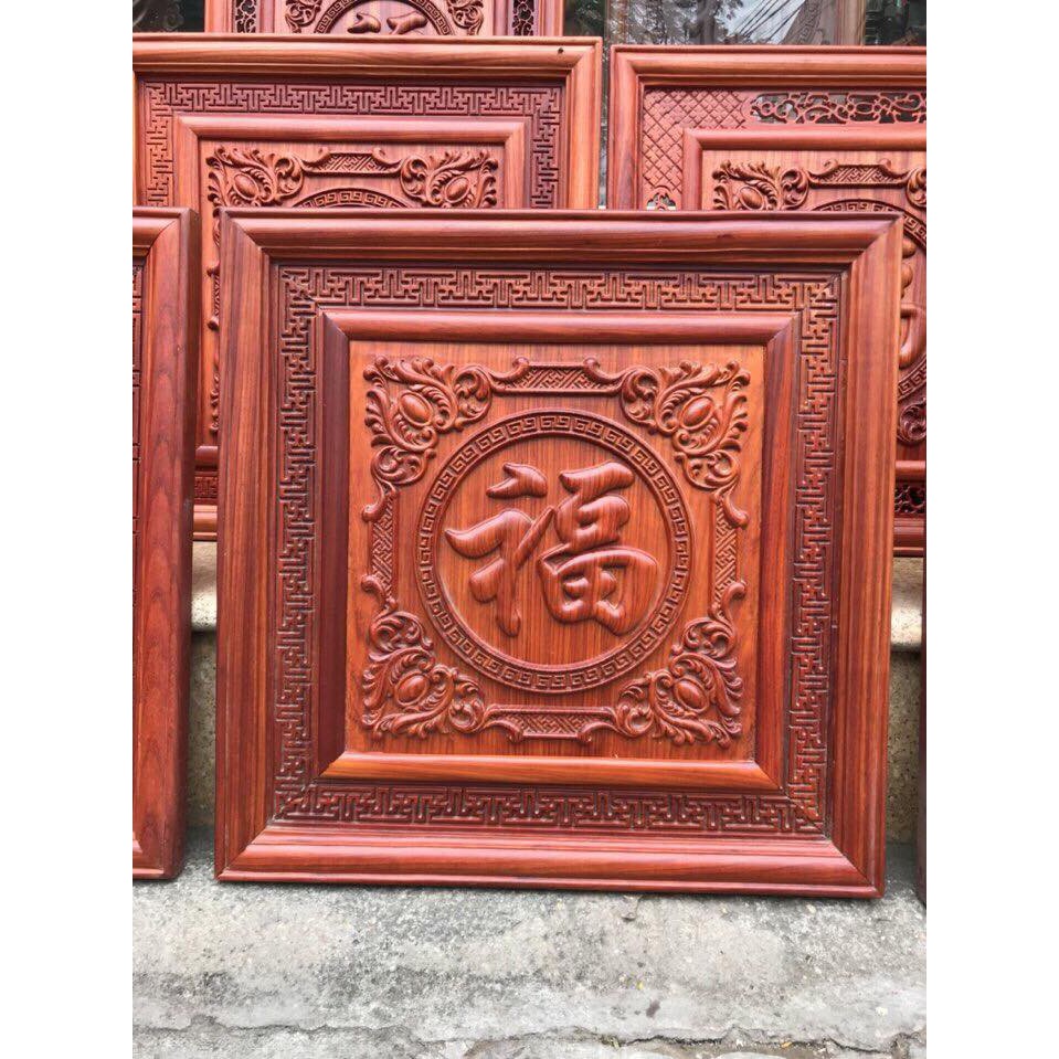 Tranh chữ phúc 60 x60 gỗ hương đỏ