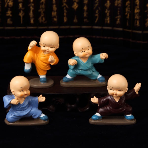 4 chú tiểu múa võ