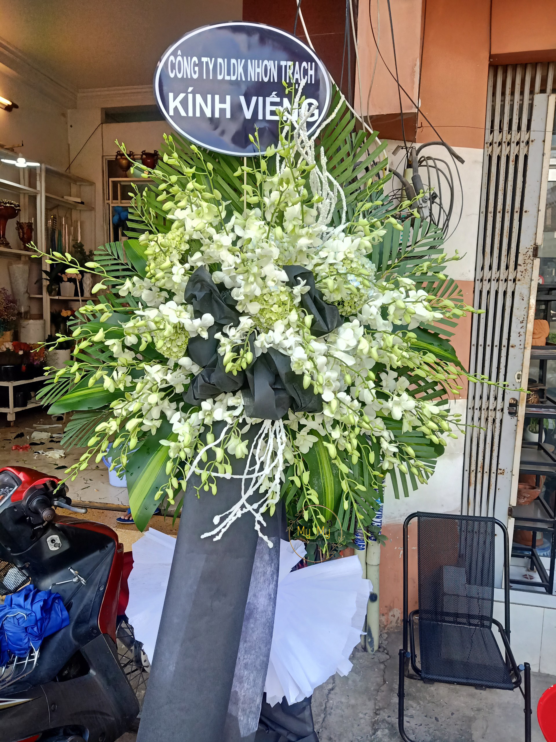 Hoa chia buồn mẫu 23