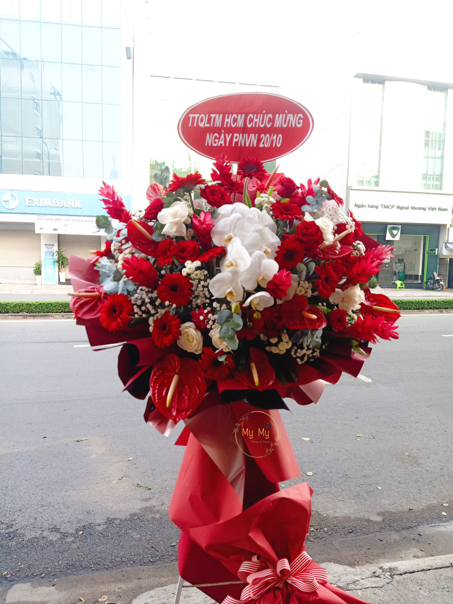 Hoa chúc mừng mẫu 74