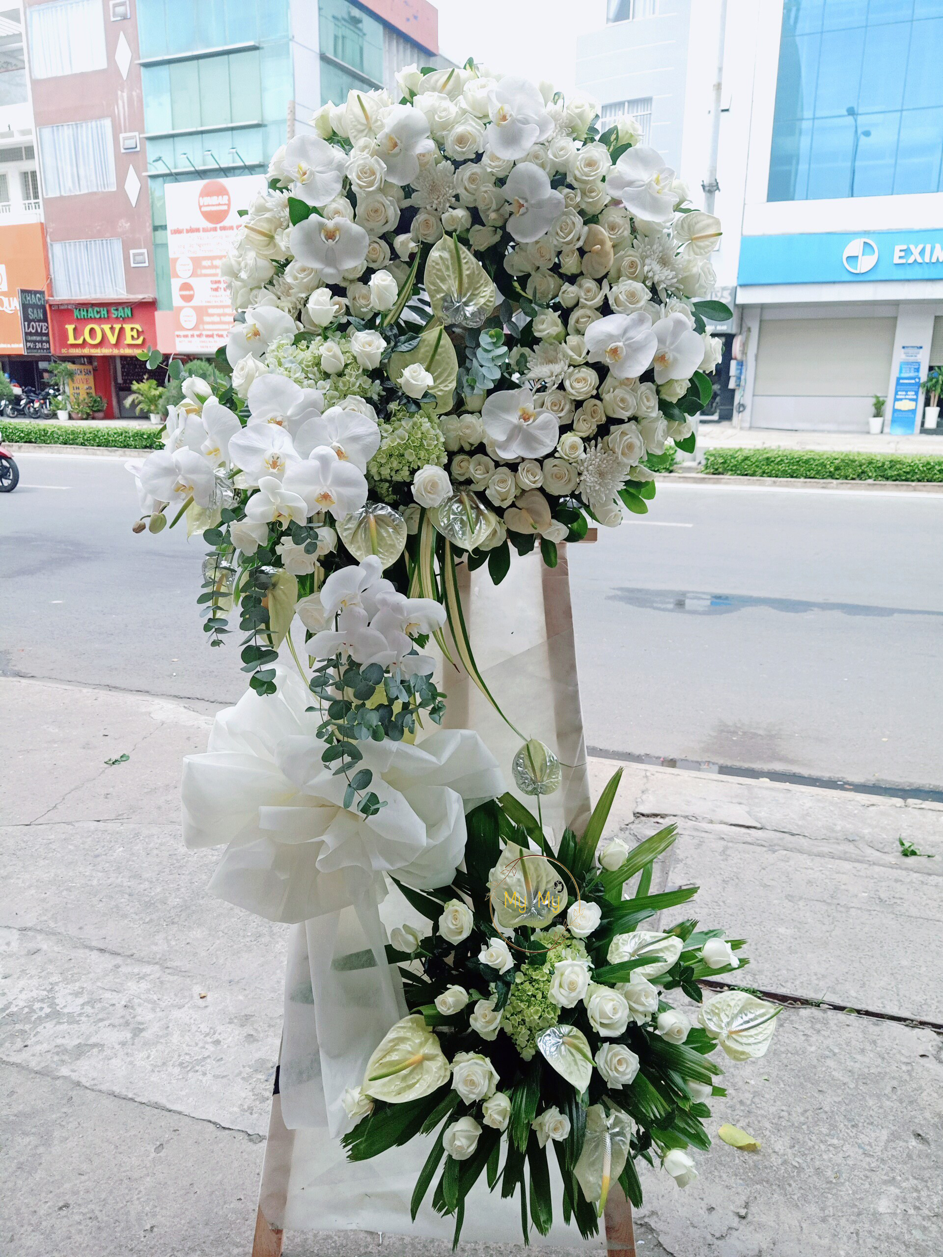 Hoa chia buồn mẫu 10