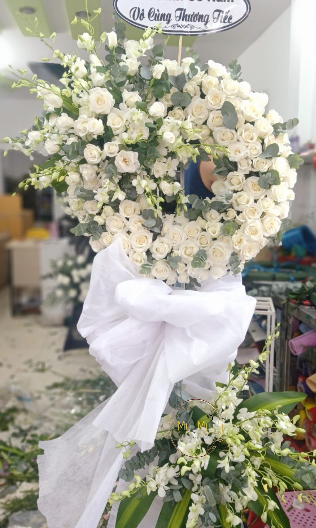 Hoa chia buồn mẫu 12