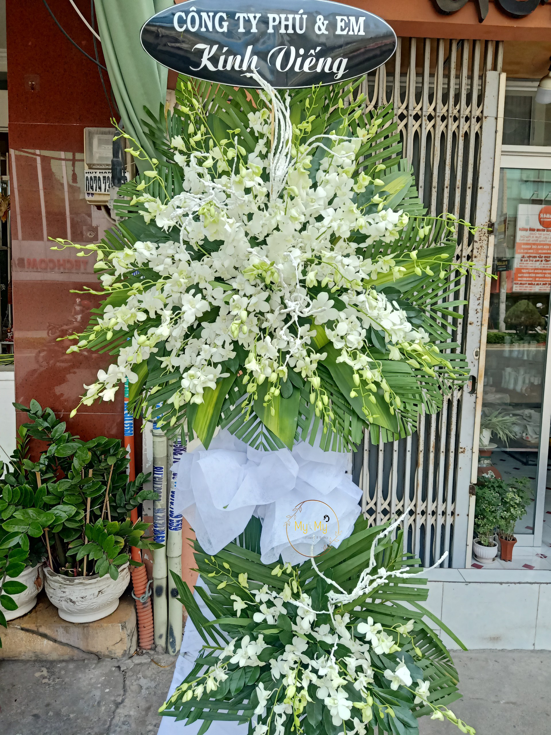 Hoa chia buồn mẫu 48