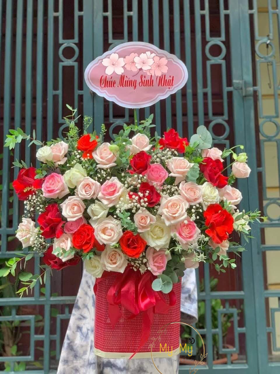 Hoa mừng sinh nhật mẫu 98