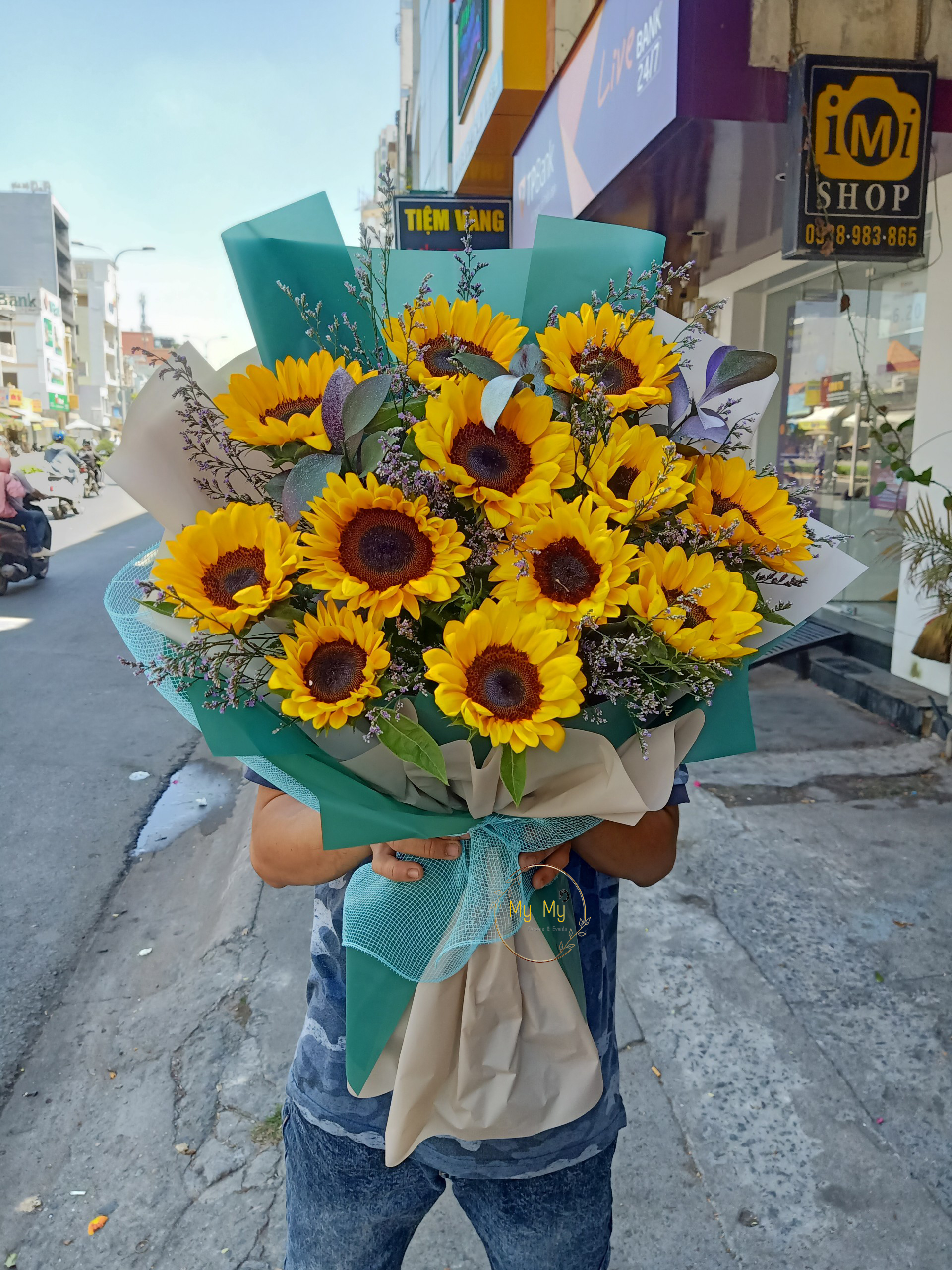 Hoa chúc mừng mẫu 153