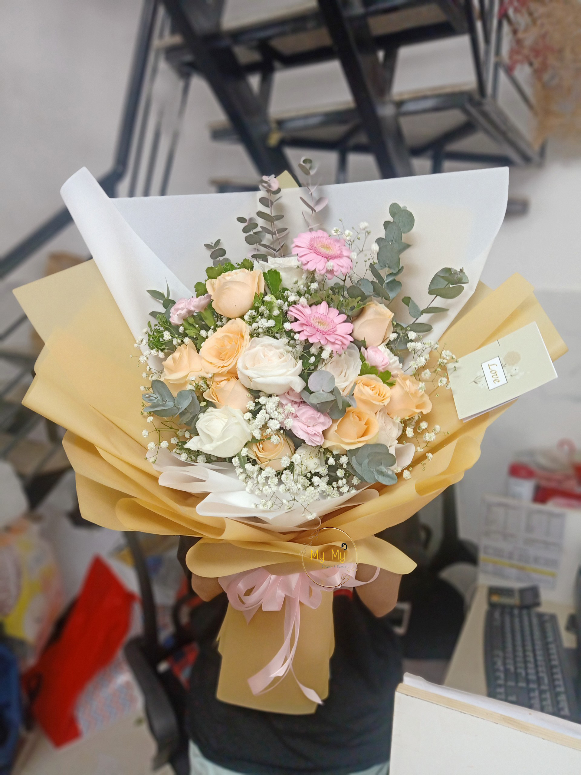 Hoa chúc mừng mẫu 175