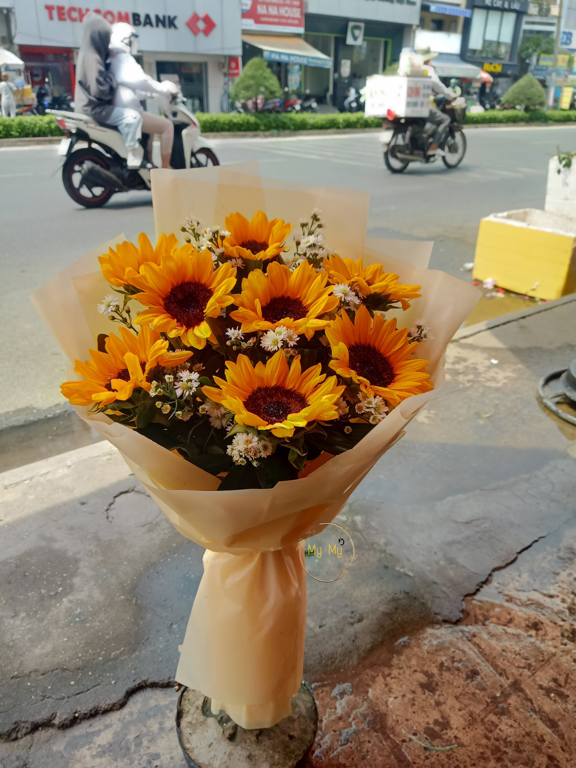 Hoa chúc mừng mẫu 185