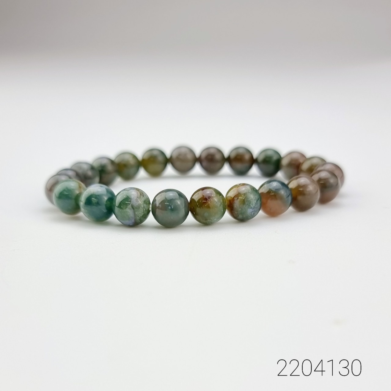 2204130 Trang sức phong thủy hộ mệnh vòng tay đá Thạch tủy Chalcedony thiên nhiên Saigonistar	