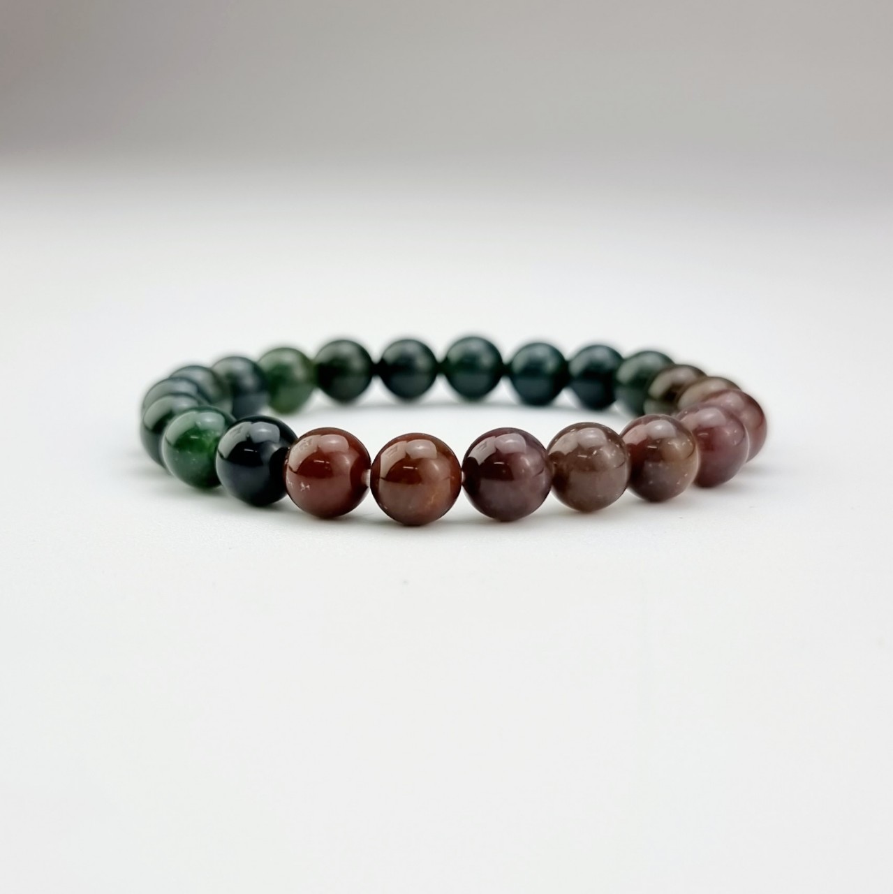 2204128 Trang sức phong thủy hộ mệnh vòng tay đá Thạch tủy Chalcedony thiên nhiên Saigonistar	