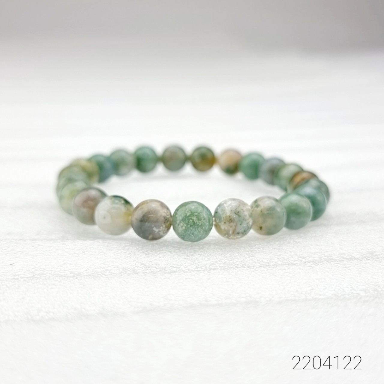 2204122 Trang sức phong thủy hộ mệnh vòng tay đá Thạch tủy Chalcedony thiên nhiên Saigonistar