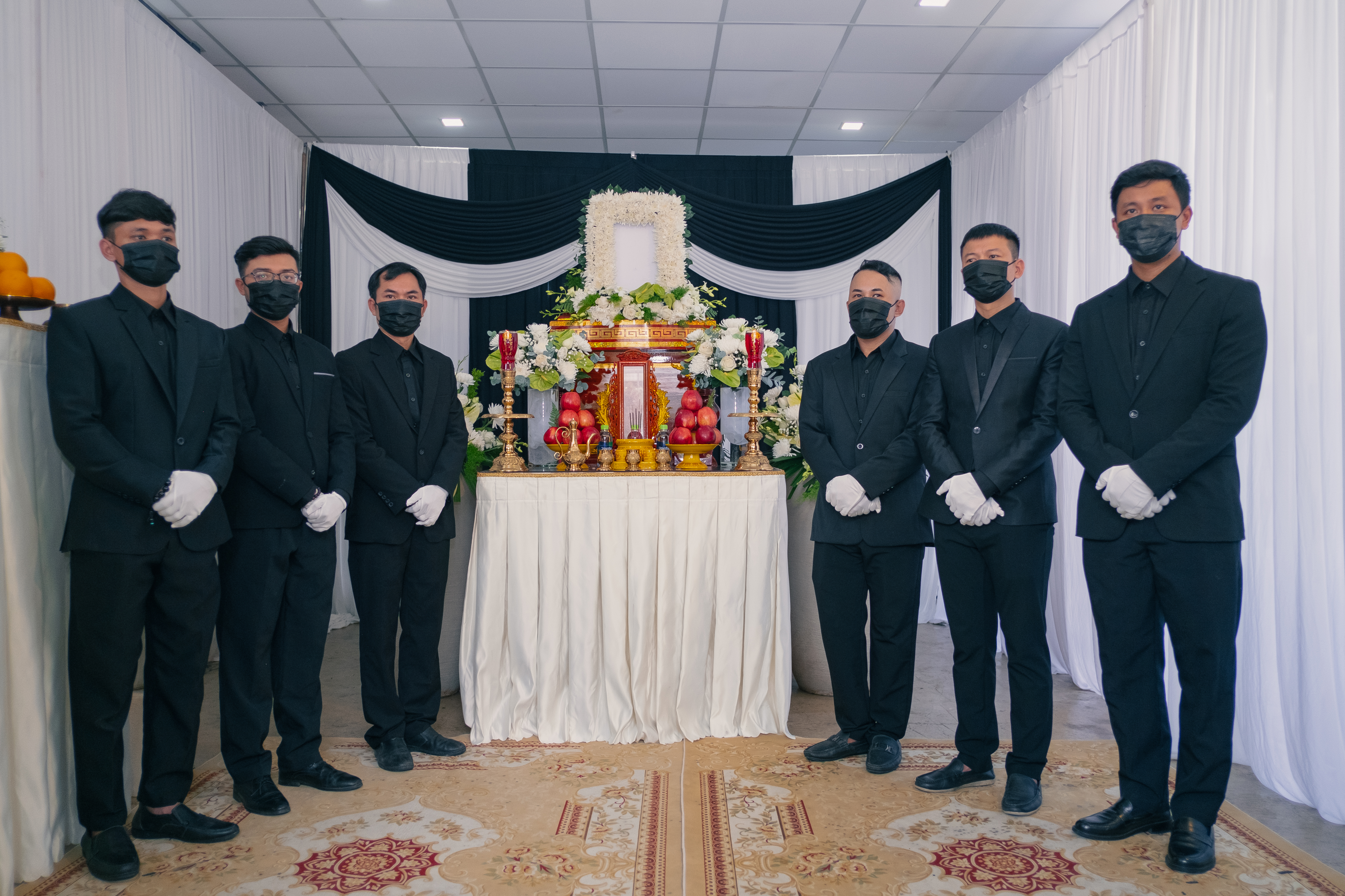 Blackstones - An Táng Tiêu Chuẩn - Phật Giáo