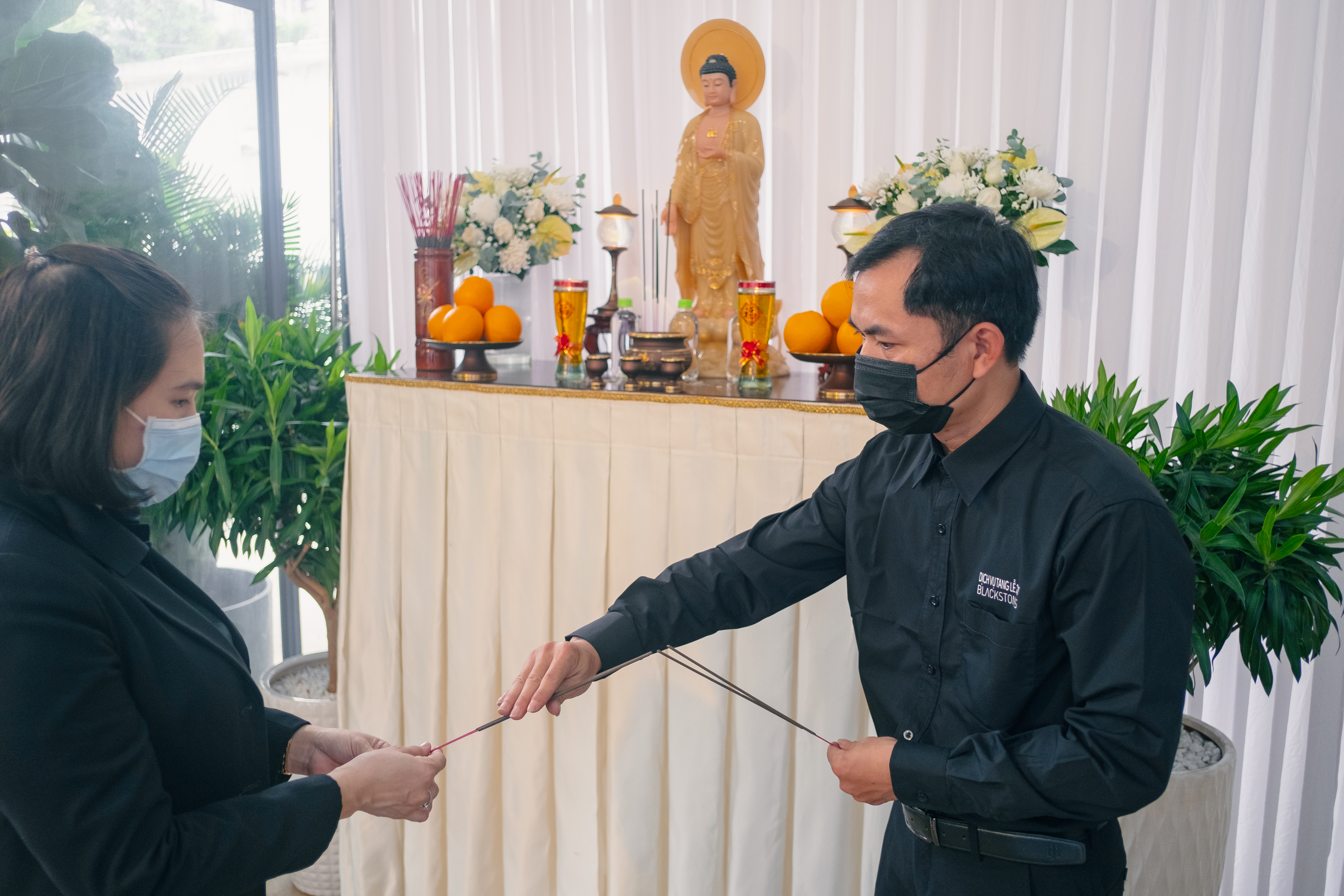 Blackstones - An Táng Tiêu Chuẩn - Phật Giáo