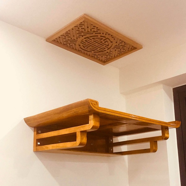 Bàn thờ treo tường 61*41