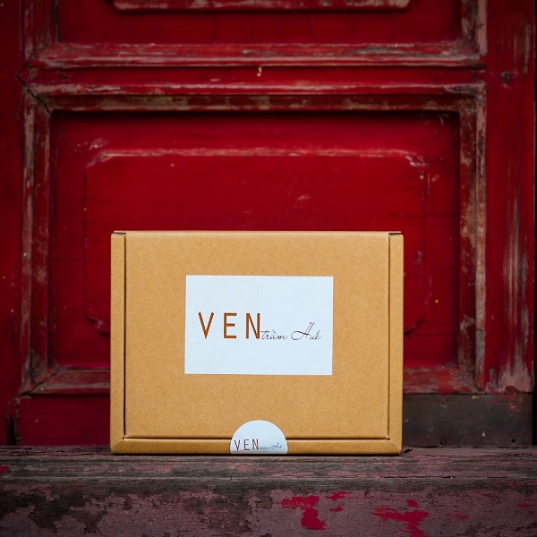 Combo trầm hương cao cấp và dĩa xông gốm thủ công, bộ quà tặng biếu may mắn, xông nhà phong thuỷ [Bộ 2 sản phẩm]