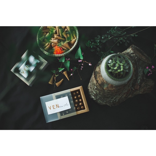 Combo quà tặng trầm Tài Lộc - Nụ trầm hương tự nhiên thu hút tài lộc, may mắn, tặng 1 lư men rạn