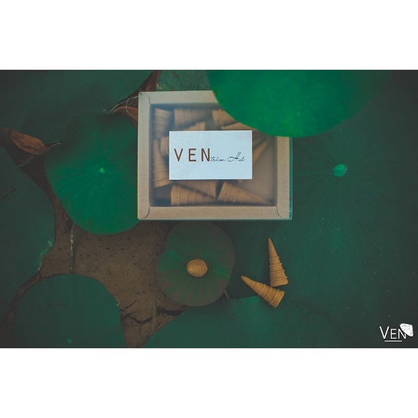 Nụ Trầm Hương Huế Ven, Xông Nhà An Yên, Mùi Thơm, Sử Dụng Cho Thác Khói [Hộp 35 Viên]