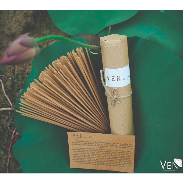 Combo nhang và trầm tự nhiên Phúc Lộc làm quà tặng biếu may mắn, phong thuỷ [Bộ 3 sản phẩm]