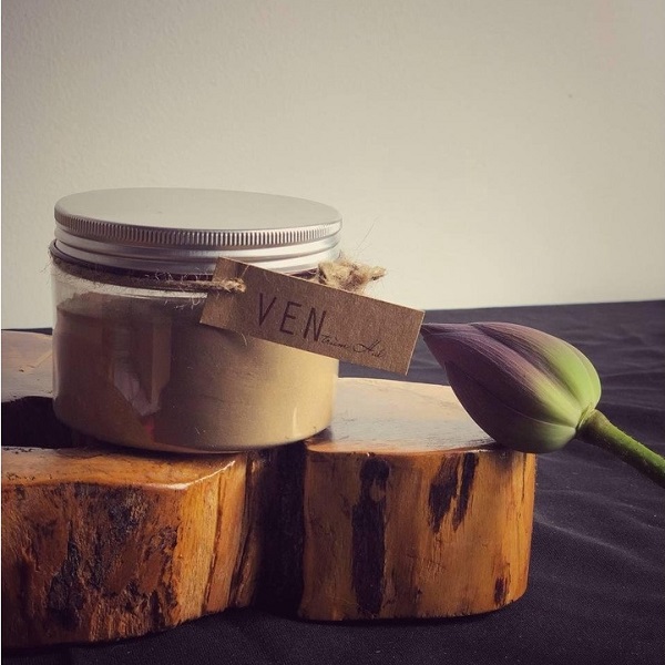 Bột trầm Huế cao cấp Nhà Ven – Bột trầm hương xay mịn nguyên chất hương thơm tự nhiên [LOẠI CAO CẤP 100gr]