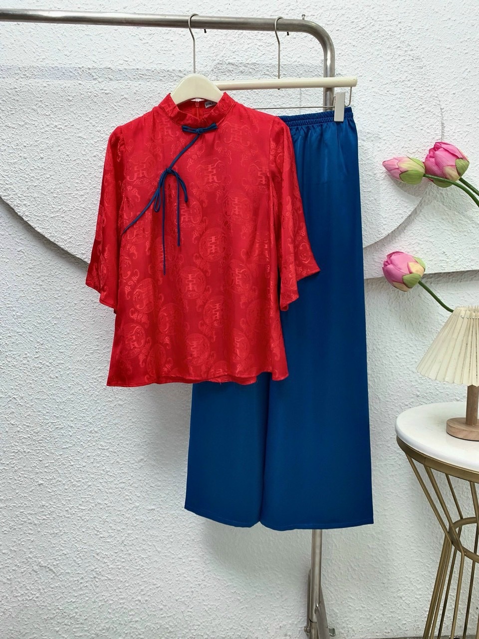 Bộ cổ tàu nơ Tằm chữ Thọ xinh sang